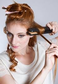 Locken Mit Dem Glatteisen In 3 Schritten Zur Traummahne Locken Mit Glatteisen Haarglatter Locken Locken Machen