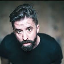 Dan Bland (@DanBlandComedy)