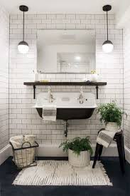 40 Comfy Farmhouse Bathroom Makeover Ideas Bathroomideas Bathroomdesign Bathroomremodel White Bathroom Designs Small Apartment Bathroom Bathroom Makeover