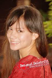 On june 6th, 2006, malique and melissa were engaged and set the date for their wedding two years later on august 8th, 2008. Cerai Melissa Maureen Rizal