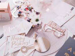 Vid fem i rad blir det bingo! Das Grosse Babyparty Spiele Lexikon Alle Spielideen Auf Einen Blick Baby Belly Party Blog