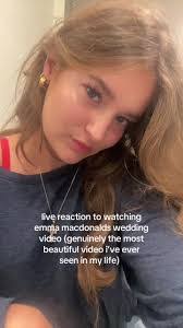 Elle Macdonald's Instagram, Twitter & Facebook