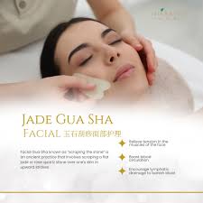 Unleash the benefits of our Gua Sha facial✨ It's more than just a massage;  it's an unforgettable experience! 💫 What are you waiting for? Discover the  incredible benefits that will leave you