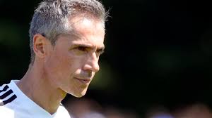 Later that year, he took up his first managerial post at championship side queens park rangers. Paulo Sousa Auf Dem Sprung Nach Florenz Tageswoche
