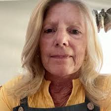 Post by Brandi (@whosyourmama86)