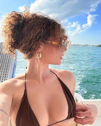 falesha faye (@faleshafaye) • Threads, Say more