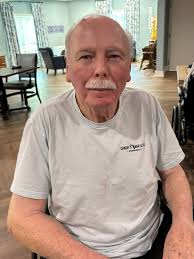 Can everyone please take a minute and wish George a very happy 75th  birthday! 🎈🎂￼