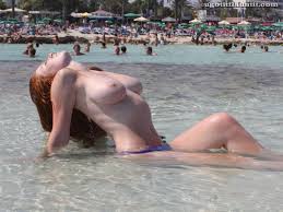 Who´s That Girl: Rachel from Ugotitflauntit – Vampire 69 Porn and  Everything else