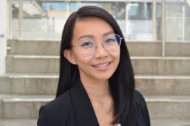 Ellen Keating's Instagram, Twitter & Facebook