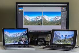 Dell Xps 13 2019 The Webcam Is Finally On Top Of The Screen Where It Belongs The Verge