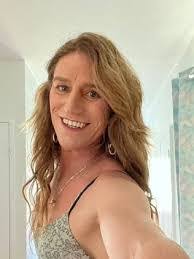 Brooke Farris's Instagram, Twitter & Facebook