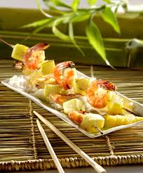 Brochettes De Crevettes A L Ananas Cooklook Photo Recette Cuisine Et Photographies Recettes Cuisine Recettes De Cuisine Crevette Ananas Brochette Crevette