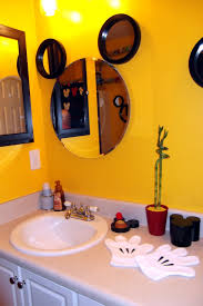 Shop disney bath accessories, disney mickey mouse toothbrush holder online at macys.com. Disney At Heart Mickey Bathroom Mouse Bedroom Ideas Atmosphere Christmas Walt World Com Minnie Mickey S Halloween Treat Apppie Org