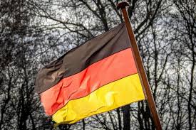 Bandiere germania oltre 30.000 bandiere diverse 14 diversi formati di bandiera made in germany qualità premium di più. Bandiera Della Germania Storia E Significato Sulle Strade Del Mondo
