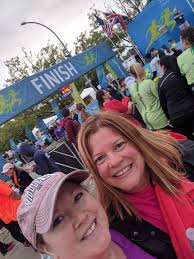 Dennise Zobel (@SandDsMom)