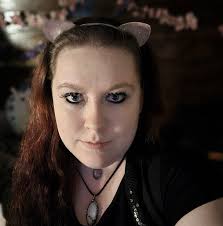 I haven't been playing Sims 4 very long but how are you guys getting pets!?  🐈🐕