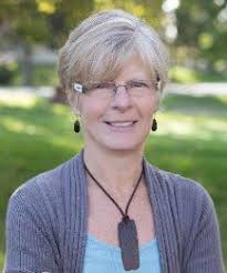 Find Realtors & Real Estate Agents in 49458