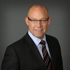 Steve Clausen's Instagram, Twitter & Facebook