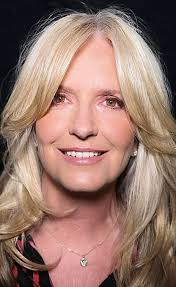 QUINNIES. SING IT AGAIN. SIR ROD!