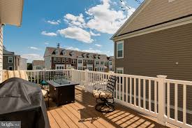 House located at 10047 wincopia farms way, laurel, md 20723 sold for $835,000 on sep 18, 2020. 10062 Wincopia Farms Way Laurel Md 20723 Compass
