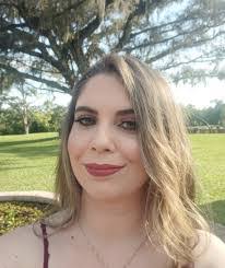 Leticia Rosa's Instagram, Twitter & Facebook