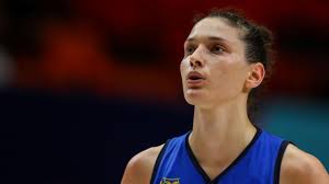 Batte la serbia a belgrado e si qualifica per le olimpiadi basket, gallinari nei 12 dell'italia per le. Basket Femminile Europei 2021 L Italia Sfiora L Impresa Con La Serbia Ko Al Supplementare Eurosport