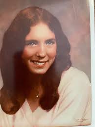 Tight blue jeans in 1979 distract student