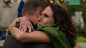 Man being called a hero after protecting pregnant girl from Phoenix car  crash