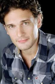 Actors & Actresses Q&A Series: Eric William Morris