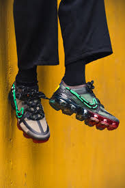 Cactus plant flea market and nike have been teaming up on absolute hits. Ù…ØµØ¹Ø¯ Ø¨Ù„Ø§ Ø®ÙˆÙ Ø§Ù„ÙˆØºØ¯ Cactus Jack Flea Market X Nike Dsvdedommel Com