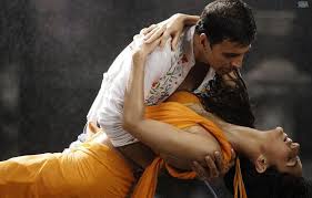 Katrina In a yellow saree from De Dana Dan | Katrina, Katrina kaif ...