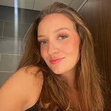 Marissa Keller's Instagram, Twitter & Facebook