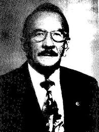 Biblioteca Virtual "Pipo" Crespo: Biografía de Luis F. "Pipo"Crespo