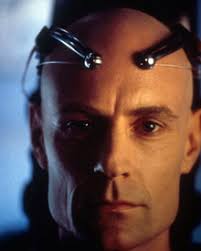 Iain Glen Poster and Photo 1009758