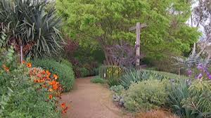 Gardening Australia 17 11 2012 Tackling Terrain Hillside Garden Terrain Australia Facts