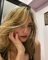 Olivia Denney's Instagram, Twitter & Facebook