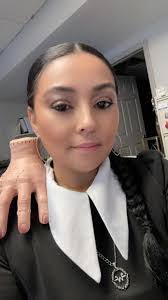 Luz Tavarez's Instagram, Twitter & Facebook