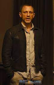 James Bond Has Worn A Stylish Leather Jacket In The Movie Skyfall He Has Worn It When He Had A R James Bond Outfits James Bond Style Distressed Leather Jacket