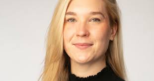 Crain's New York Business' Amanda Glodowski recognized by the Newswomen's  Club of New York