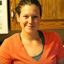 Melissa Dube's Instagram, Twitter & Facebook