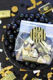 Black And Gold 40th Birthday Party Decorations Black And Gold 40th Birthday Shiny Foil Party Circle Labels 40 Count 40th Birthday Parties 40th Birthday Themes 40th Birthday