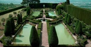 Villa Gamberaia Villa Toscane Villa Italie Location Villa Italie Fantasiavillas Com Beaux Jardins Jardin Italien Amenagement De Jardin Terrasses