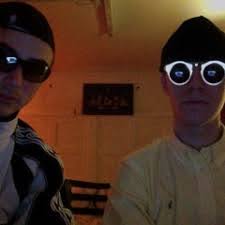 Silas Larsen's Instagram, Twitter & Facebook