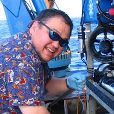 Craig Moyer's Instagram, Twitter & Facebook