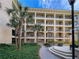 Beach properties of hilton head® voted the #1 vacation rental company for 11 years running. Mls 411579 3 N Forest Beach 203 Hilton Head Island South Carolina 29928