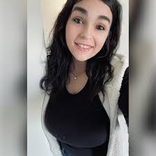 Kami Pryor's Instagram, Twitter & Facebook