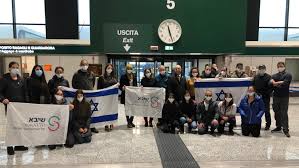 It hasaverage energyand isvery danceablewith a time signature of4 beats per bar. Https Www Israel21c Org Israel Texas Fusion Cuisine Hits Greater Boston Area 2020 11 25t11 46 28 00 00 Https Www Israel21c Org Wp Content Uploads 2020 11 A Laesh Jpg Photo Via Https Www Facebook Com Alaeshsharon Https Www Israel21c Org Are