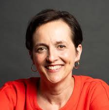 Christine Mapp's Instagram, Twitter & Facebook