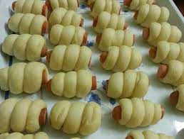 Hari ni saya nak share resepi roti sosej paling mudah,cepat dan sedap dimakan begitu saja pasti roti macam ni. Resepi Roti Sosej Mini Kesukaan Anak Anak Sihat Dan Cergas Semulajadi Resep Resep Roti Makanan Enak