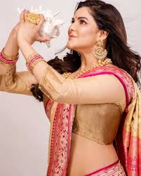 Who Is Arpita Mukherjee, Kolkatas Mystery Woman Caught With Rs. 20 Crore  By Enforcement Directorate? Unseen Photos, Boyfriend